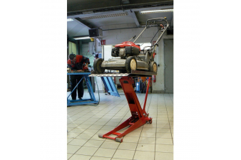 Obrázok pre Pracovní plošina na ruční sekačky pro hydraulický zvedák Clip Lift Pro nosnost 60 kg