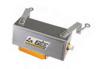 Obrázok pre Plavákový box La Gee rovné držiaky prietok 32 l / min pre pastevná nádrže