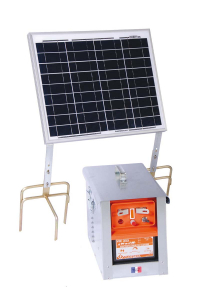 Obrázok pre CLOTSEUL VIC 355 bateriový zdroj napětí pro elektrický ohradník se solárem 30 W, 4,85J