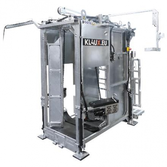 Obrázok pre Profesionální hydraulická paznehtářská klec pro skot Klaux Titanium s kontrolními dvířky